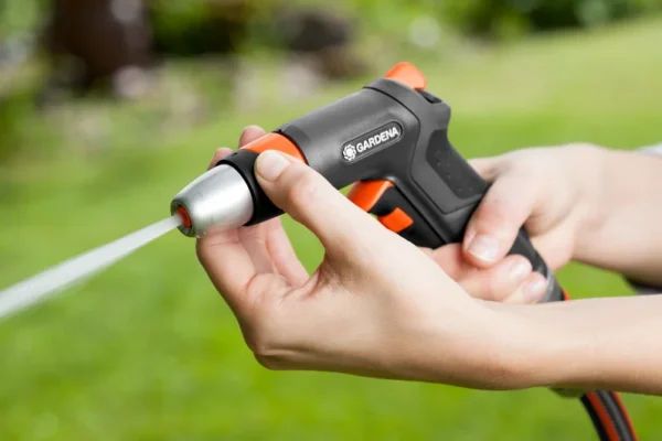 Pistolet de nettoyage pour blisters Gardena – Image 3